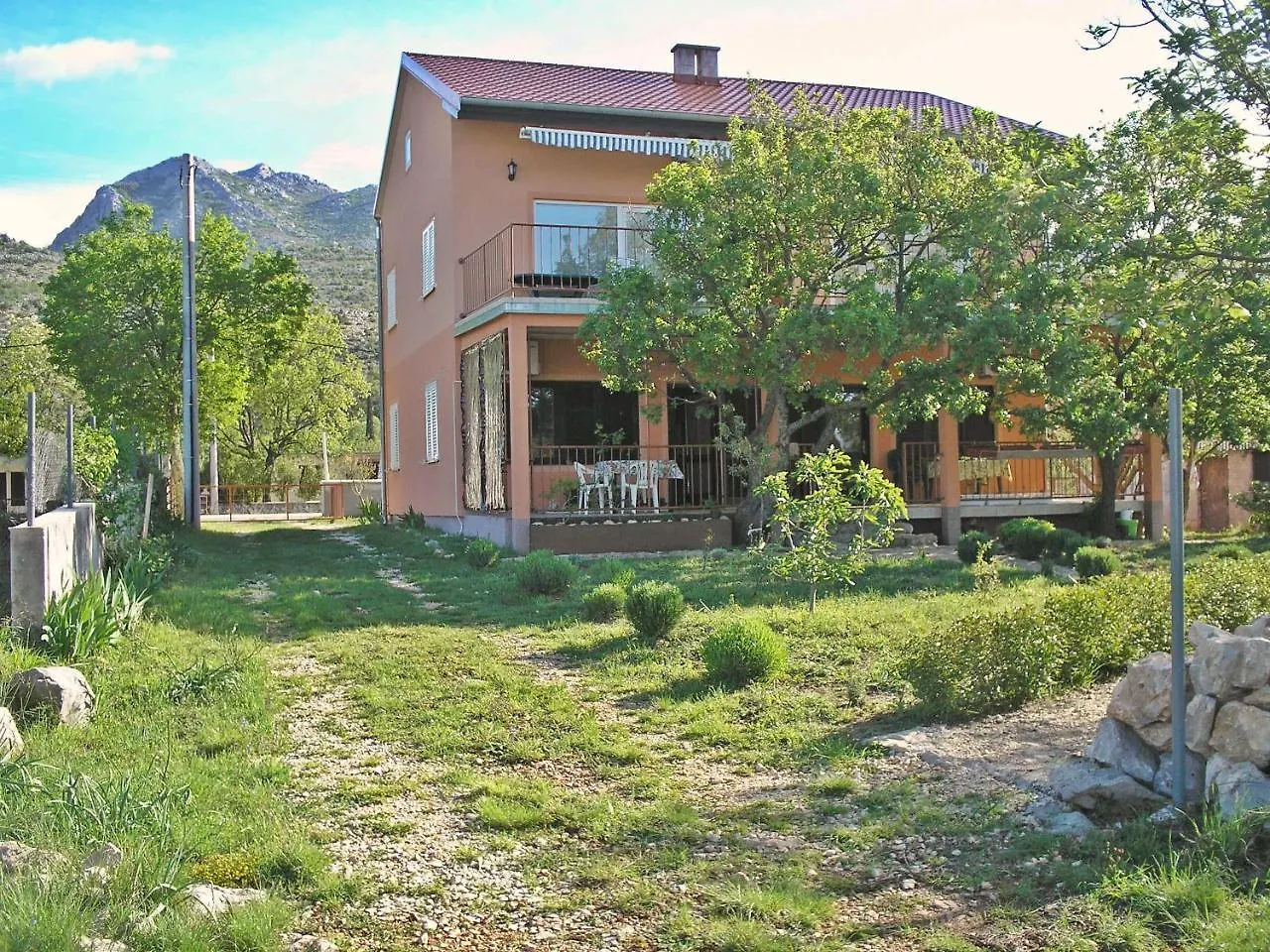 Apartments Pinka Seline