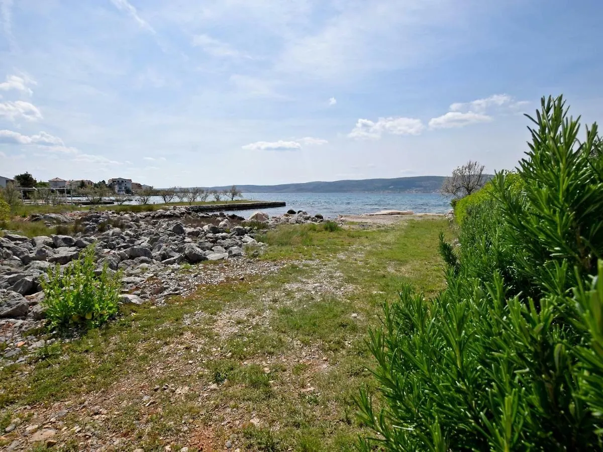 Apartments Pinka Seline
