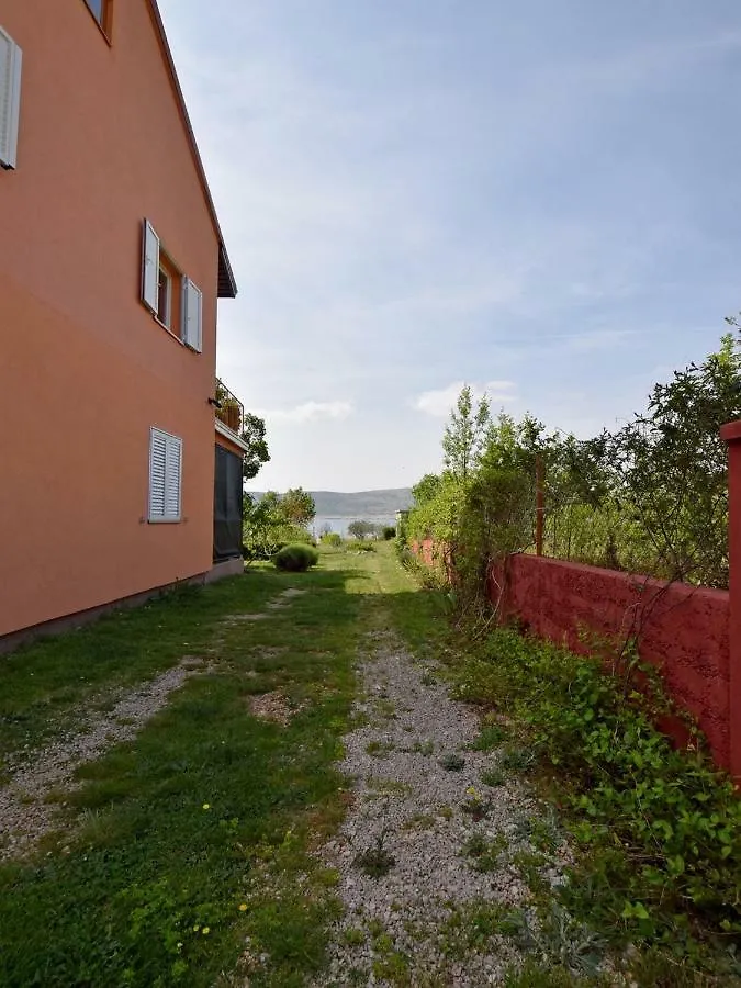 Apartments Pinka Seline